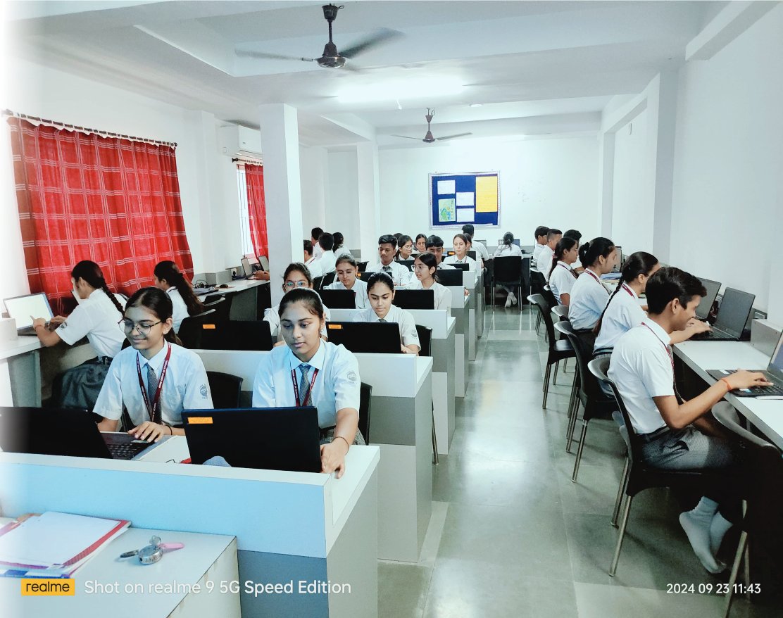 Ambe Group of Schools | Amenities - Computer Labs