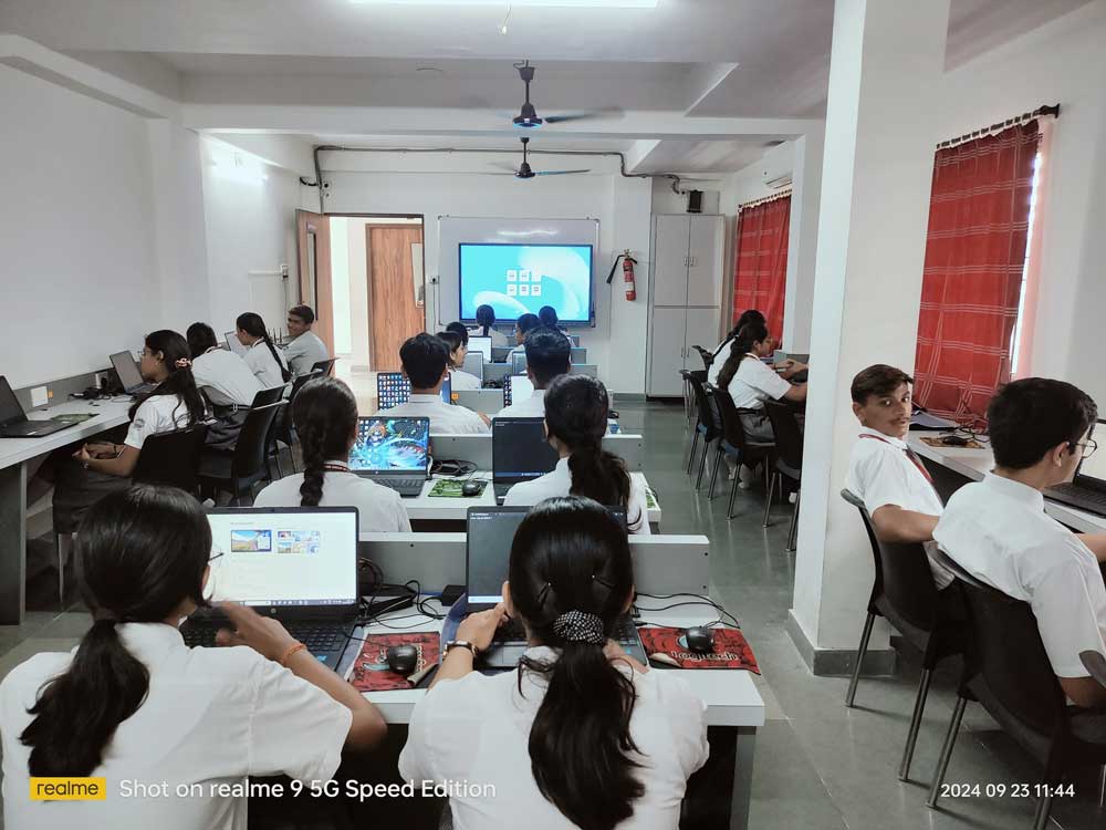 Ambe Group of Schools | Amenities - Computer Labs
