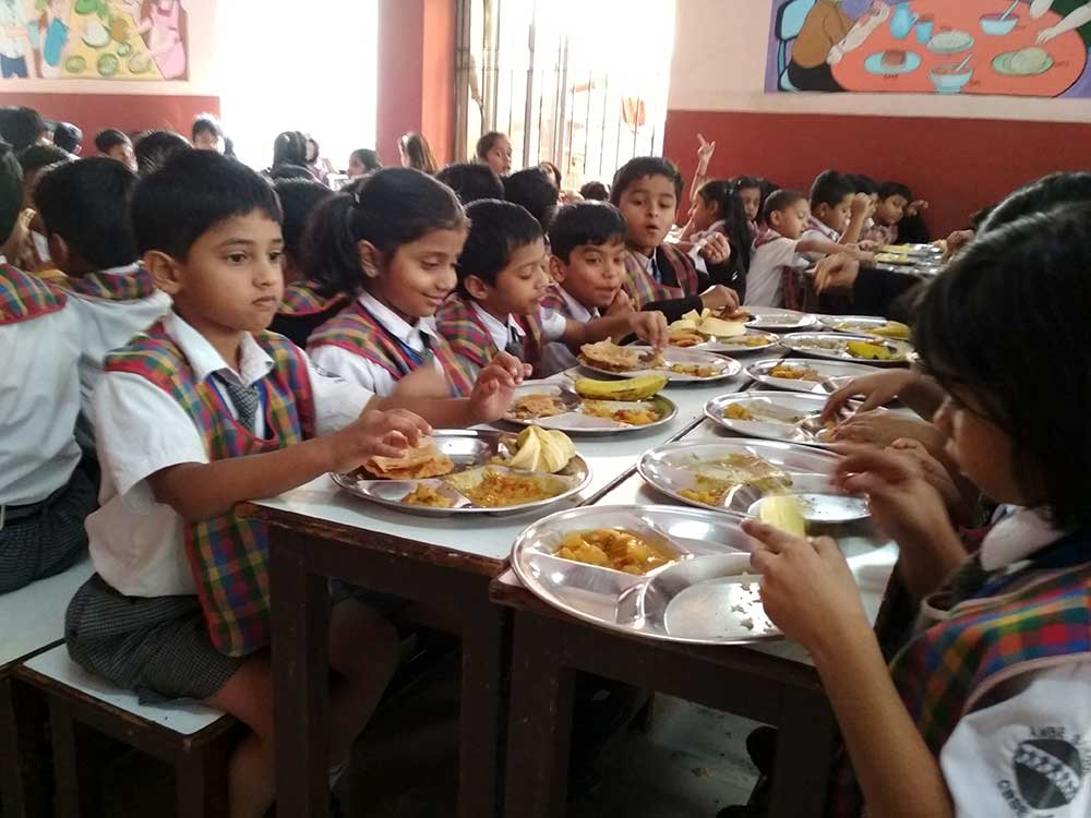 Ambe Group of Schools | Amenities - Dining Hall