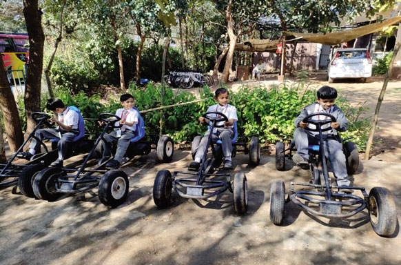 Ambe Group of Schools | Field Trip & Picnic