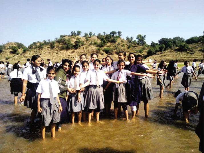Ambe Group of Schools | Field Trip & Picnic